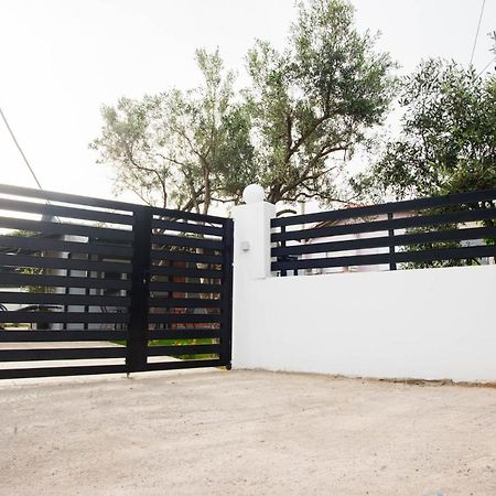 Luxurious Beach House, Feels Like Home 亚历山德鲁波利斯 外观 照片